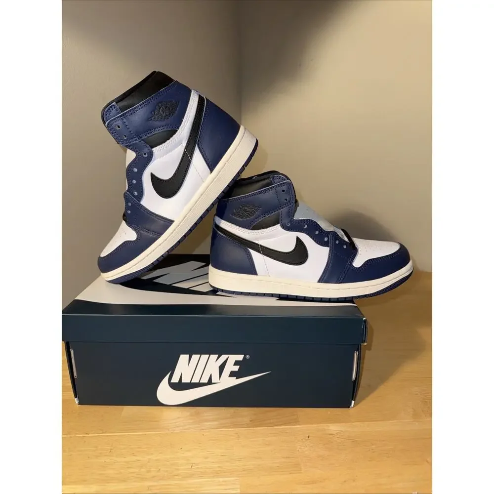 Air Jordan 1 Retro High OG Midnight Navy Black and White Size 4.5 Mens 6 Womens